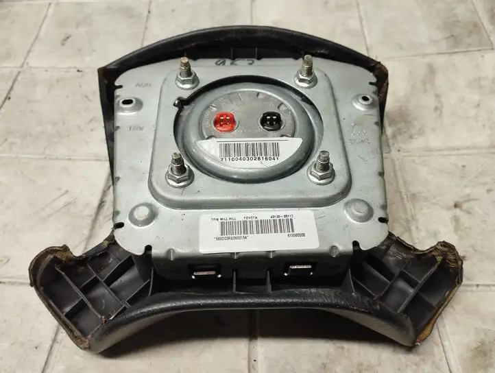 Toyota Avensis T250 (2003 - 2006) 4513005112 Подушка безопасности руля — фото 4