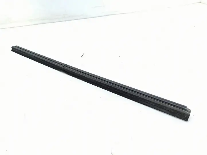 Mercedes-Benz Vito Viano W639 (2003 - 2010) a6397200224 Уплотнитель стекла передней двери — фото 6
