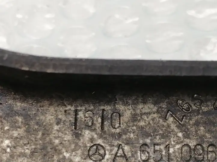 Mercedes-Benz E W212 (2009 - 2016) A6510960540 Прочие детали моторного отсека — фото 4