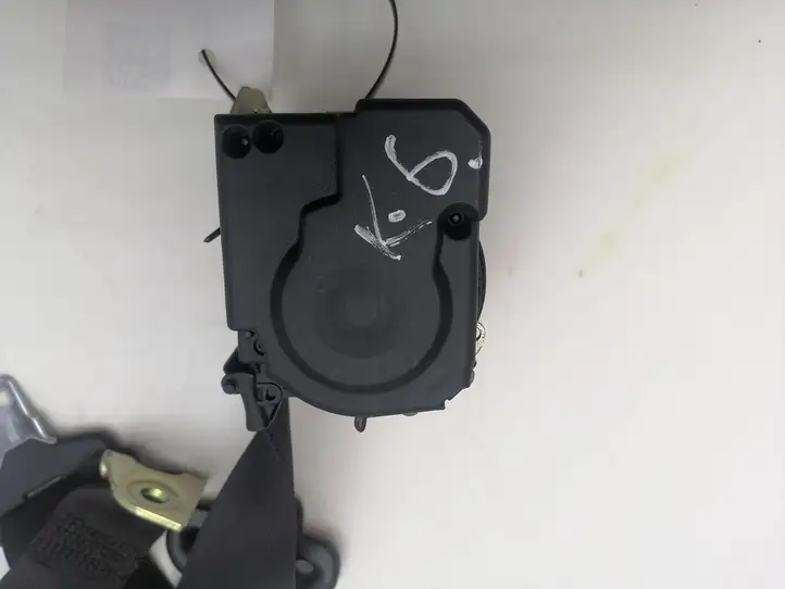 Mercedes-Benz C W203 (2000 - 2007) 743594 Задний ремень безопасности — фото 15