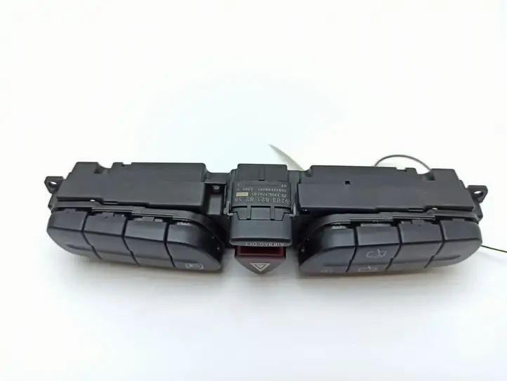 Mercedes-Benz C W203 (2000 - 2007) 2038218258 Другие включатели / ручки/ переключатели — фото 7