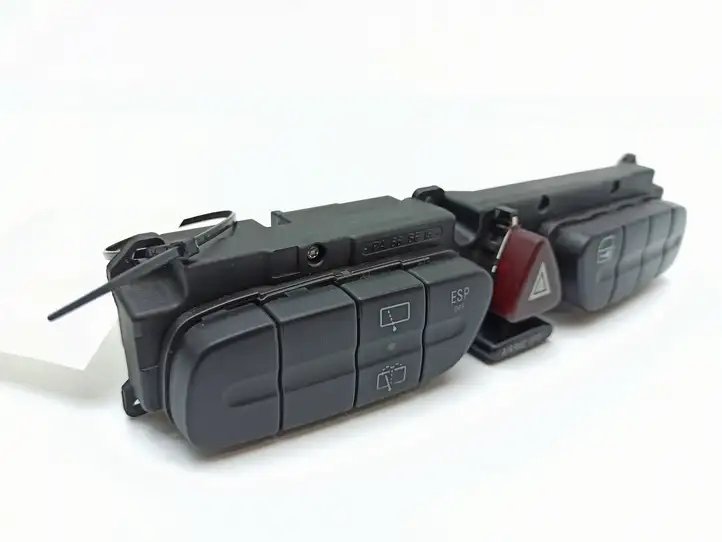 Mercedes-Benz C W203 (2000 - 2007) 2038218258 Другие включатели / ручки/ переключатели — фото 8