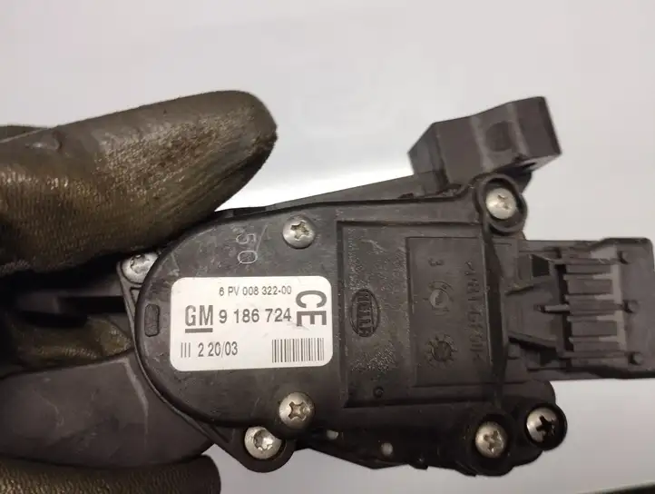 Opel Vectra C (2002 - 2005) 9186724 Педаль акселератора — фото 5