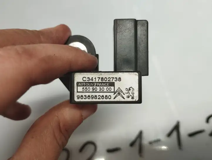 Citroen Xsara Picasso (1999 - 2012) 550903000 Датчик удара SRS — фото 2