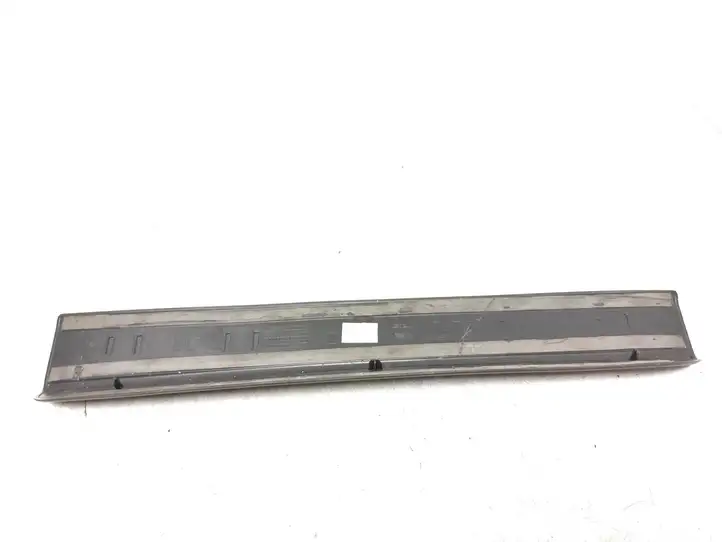 Audi Q7 4L (2005 - 2009) 4L0853376C Внутренняя отделка заднего порога — фото 4