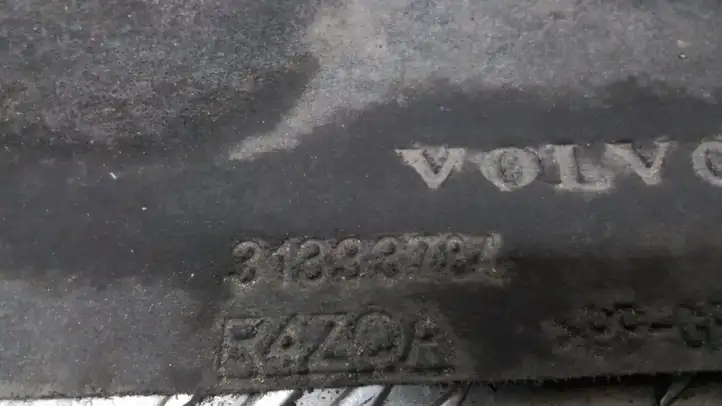 Volvo V60 (2010 - 2013) 31333784 Защита днища — фото 3