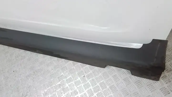 Kia Sportage (2018 - 2021) 87754F1110 Порог кузова — фото 9
