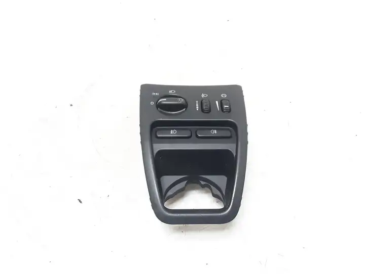 Volvo XC90 (2006 - 2014) 30739304 Включатель фонарей — фото 1