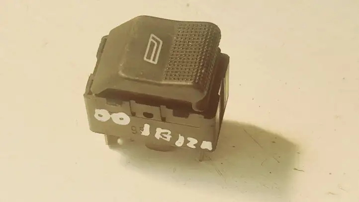 Seat Ibiza II (6k) (1999 - 2002) 1J0959855A Блок кнопок стеклоподъемников — фото 1