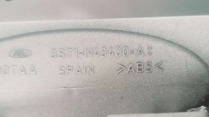 Ford Mondeo Mk III (2000 - 2007) 3S71N43400AC Подсветка номера — фото 4