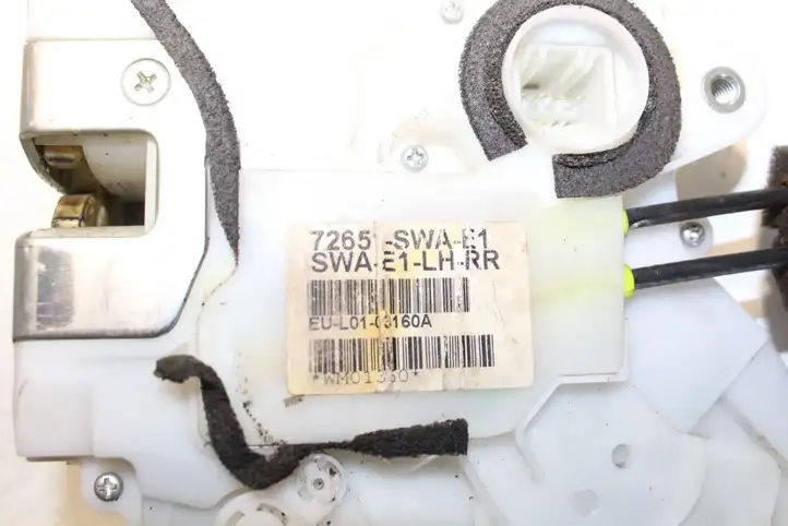 Honda CR-V (2006 - 2009) 72651-SWA-E1 Замок задней двери — фото 6