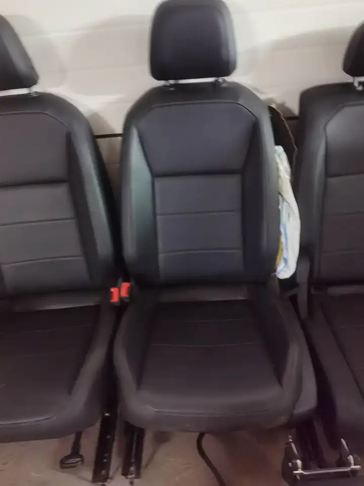 Volkswagen Tiguan Allspace (2017 - ) Комплект отделки дверей — фото 10
