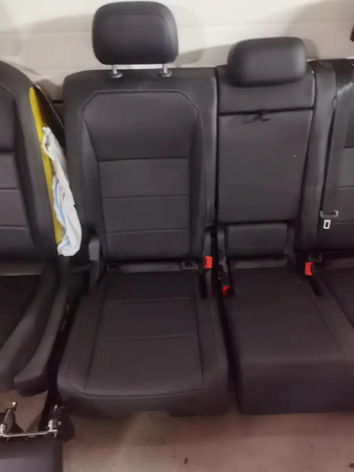 Volkswagen Tiguan Allspace (2017 - ) Комплект отделки дверей — фото 11