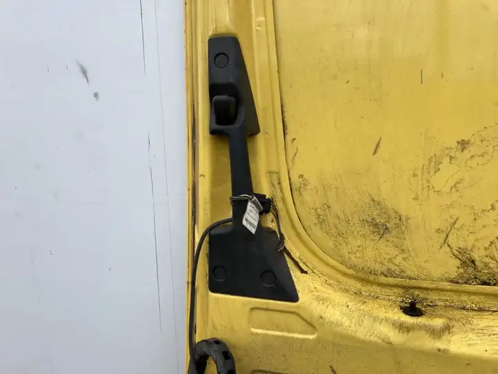 Mercedes-Benz Sprinter W906 (2006 - 2018) 9067307205 Боковая раздвижная дверь — фото 3