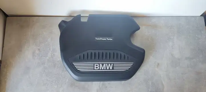 BMW 1 F40 (2019 - ) 8579535 Крышка двигателя декоративная — фото 5
