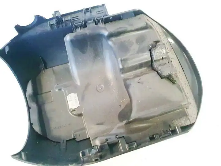 BMW 1 E81 E87 (2004 - 2011) 6131695026201 Обшивка рулевой колонки — фото 2
