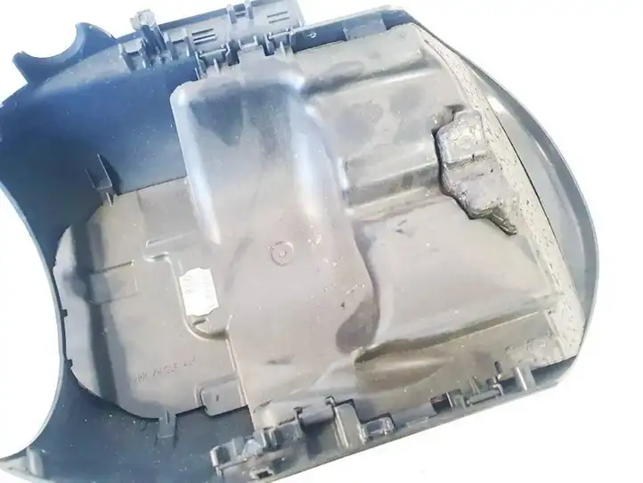 BMW 1 E81 E87 (2004 - 2011) 6131695026201 Обшивка рулевой колонки — фото 3