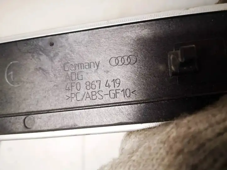 Audi A6 S6 C6 4F (2004 - 2008) 4f0867419 Прочие детали салона — фото 3