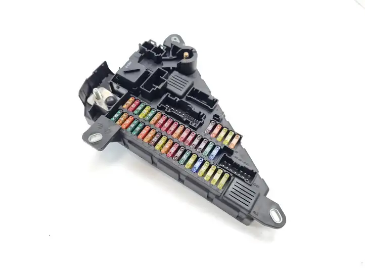 BMW 5 E60 E61 (2004 - 2010) 6906618 Блок предохранителей — фото 2
