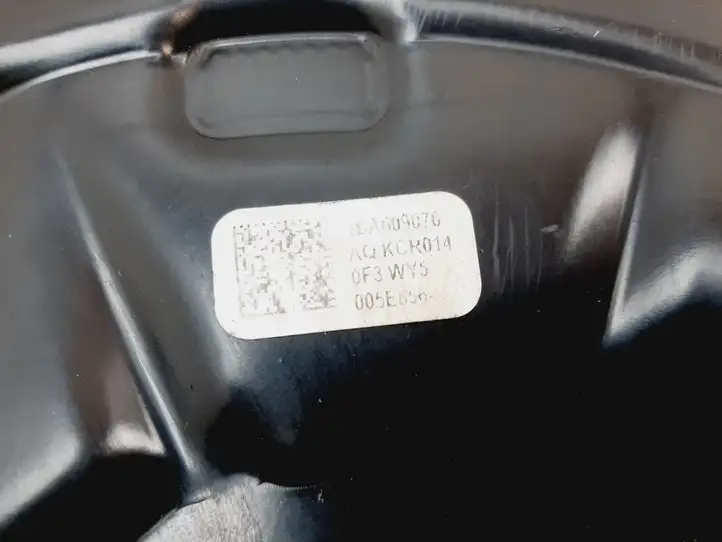 Volkswagen ID.3 (2019 - ) 1EA609076 Защитный кожух заднего тормозного диска — фото 4