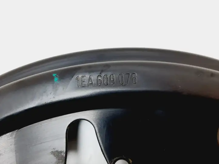 Volkswagen ID.3 (2019 - ) 1EA609076 Защитный кожух заднего тормозного диска — фото 5