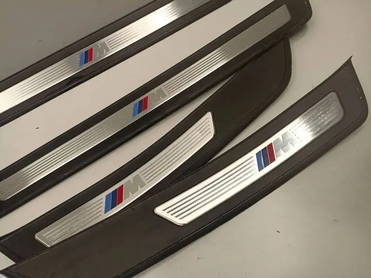 BMW 5 F10 F11 (2009 - 2016) 8050053 Внутренняя обшивка порога (комплект) — фото 6