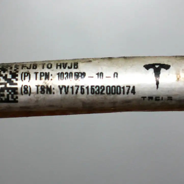Tesla Model S (2012 - 2016) 103058210G Прочая электропроводка — фото 7