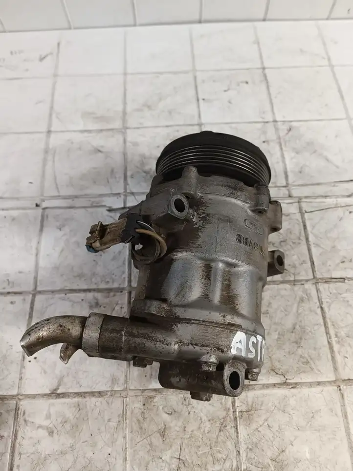 Opel Astra G (1998 - 2004) 1854138 Компрессор (насос) кондиционера воздуха — фото 1