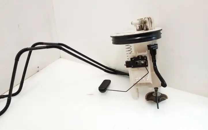 Subaru Outback (2009 - 2014)   Датчик уровня топлива