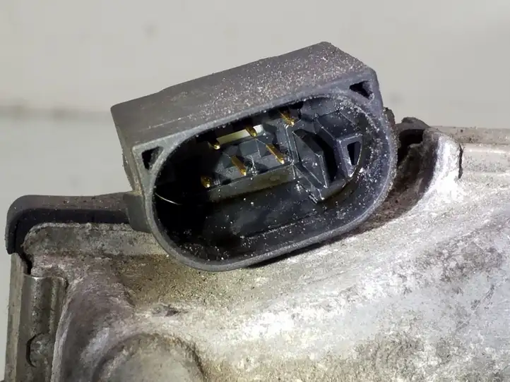 Opel Astra H (2004 - 2009) 0280750133 Дроссельная заслонка — фото 4