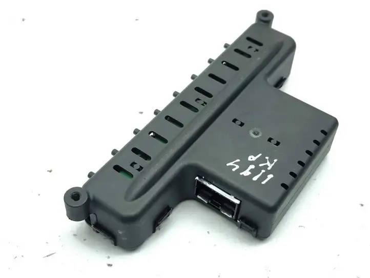 Maserati Quattroporte   G3000SSFTS10P  Моторчик сиденья