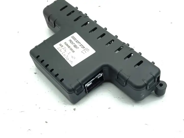 Maserati Quattroporte   G3000SSFTS10P  Моторчик сиденья