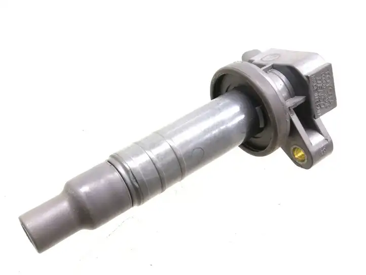 Toyota Avensis T250 (2006 - 2009) 9008019019 Катушка зажигания — фото 1