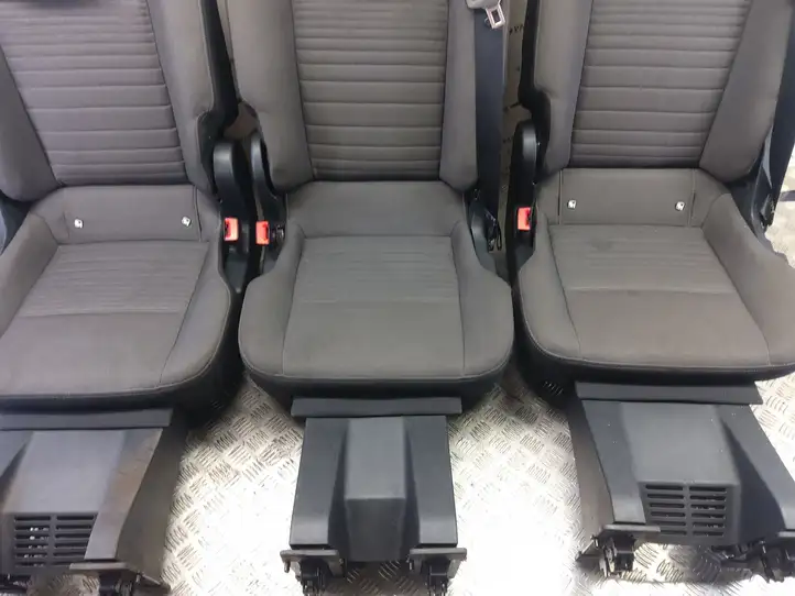 Ford Transit Custom Заднее сиденье — фото 2