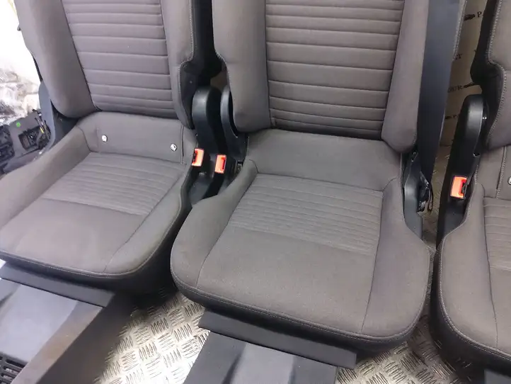 Ford Transit Custom Заднее сиденье — фото 4