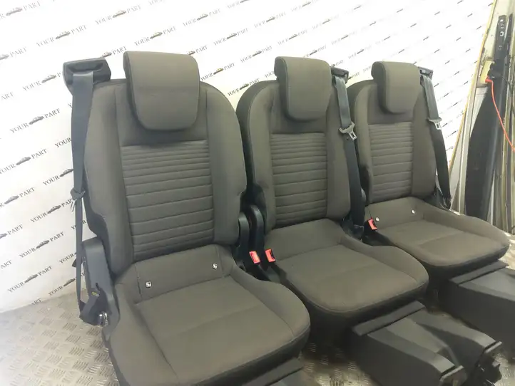 Ford Transit Custom Заднее сиденье — фото 10