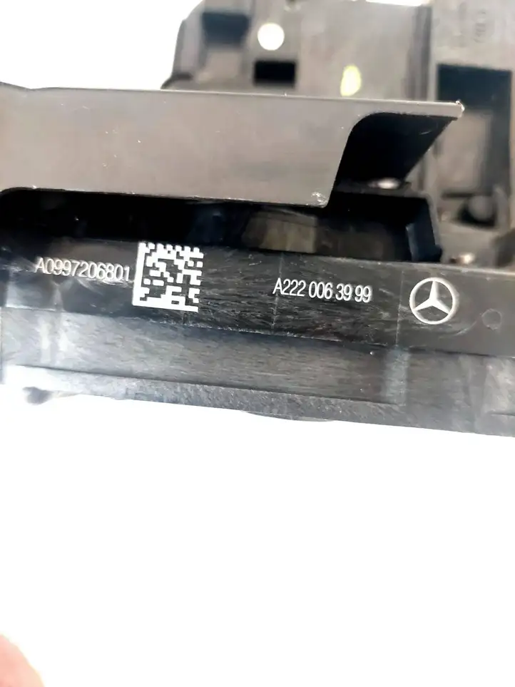 Mercedes-Benz EQC (2018 - ) A099720681 Замок передней двери — фото 7