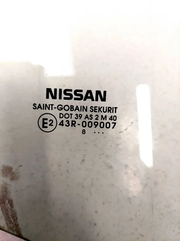 Nissan Leaf II (ZE1) (2017 - ) M43R009007 Стекло передней двери — фото 5