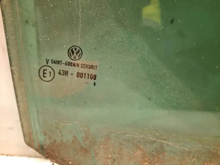 Volkswagen Golf V (2003 - 2009) 43R001108 Стекло задней двери — фото 3