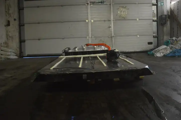 Tesla Model Y (2019 - 2024) 152619301B Аккумулятор гибридного / электрического автомобиля — фото 8