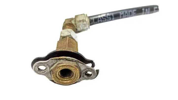 Toyota Prius (XW20) (2003 - 2009) Трубки и шланги ГБО — фото 1