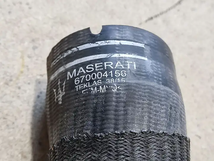 Maserati Ghibli (2013 - 2017) 670004156 Трубки интеркулера / Шланги интеркулера — фото 9