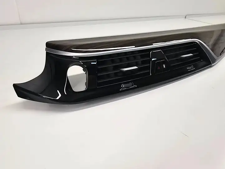 BMW 5 G30 G31 (2016 - ) 9378022 Отделка внутренней панели салона — фото 2