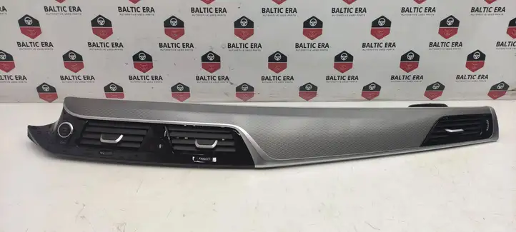 BMW 5 G30 G31 (2016 - ) 9329585 Отделка внутренней панели салона — фото 1