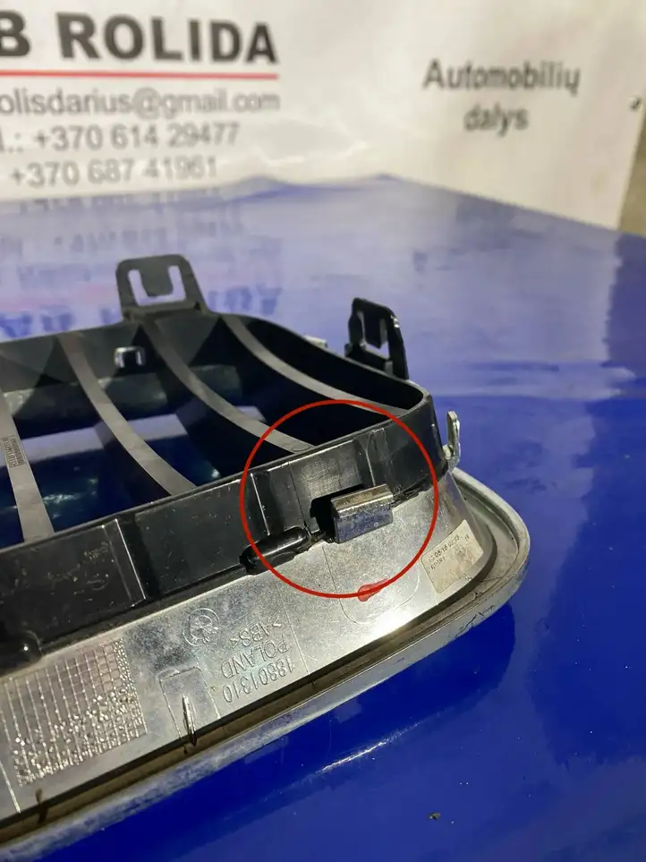 BMW 3 F30 F35 F31 (2012 - 2018) 51137255411 Передняя решетка — фото 8