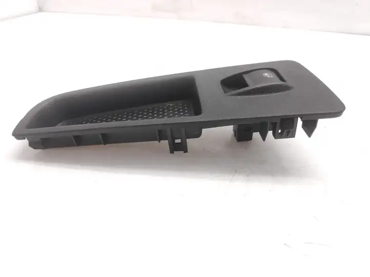 Fiat Bravo (2007 - 2014) B365 Кнопка стеклоподъемников — фото 5