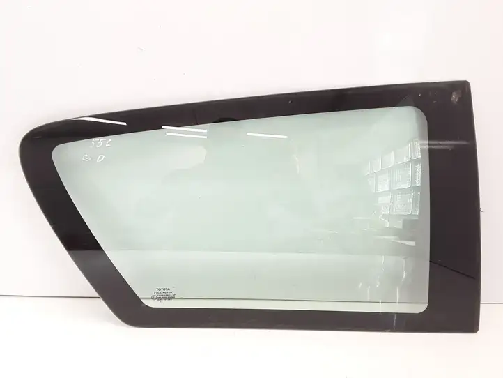 Toyota Corolla E120 E130 (2004 - 2007) 43R001583 Заднее боковое стекло — фото 1