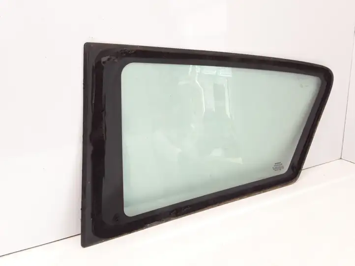 Toyota Corolla E120 E130 (2004 - 2007) 43R001583 Заднее боковое стекло — фото 7