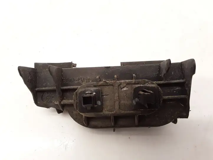 Toyota Corolla E120 E130 (2004 - 2007) 5256202010 Кронштейн заднего бампера — фото 4