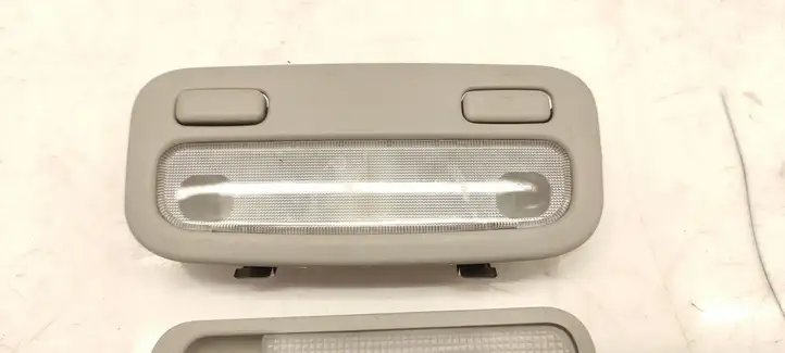 Toyota Corolla E120 E130 (2004 - 2007) 8124005041 Передняя подсветка — фото 7